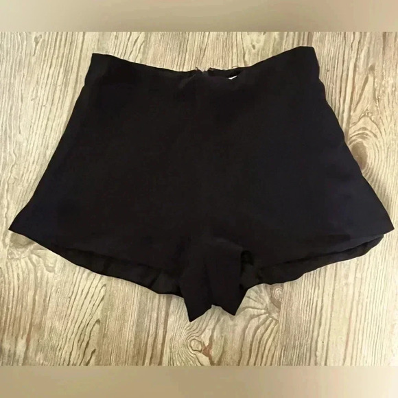 Alexis luxury brand small fancy black shorts - Picture 1 of 2